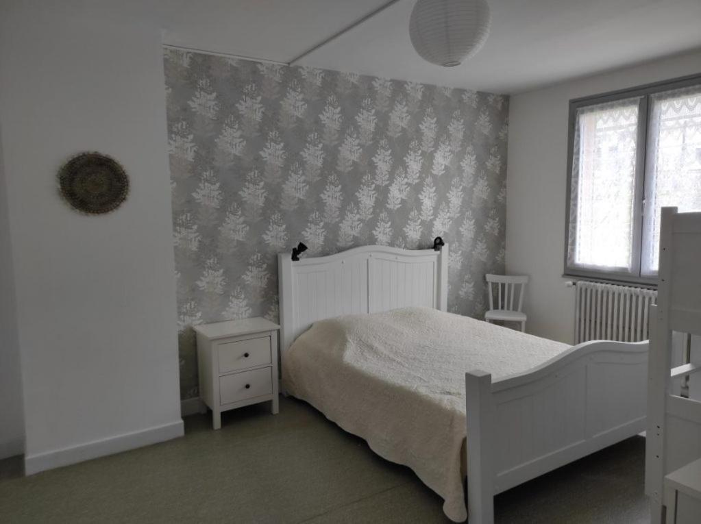 Tulipe, Appartement 5 Personnes, Entre Sancy Et Volcans D'Auvergne Orcival Exteriér fotografie